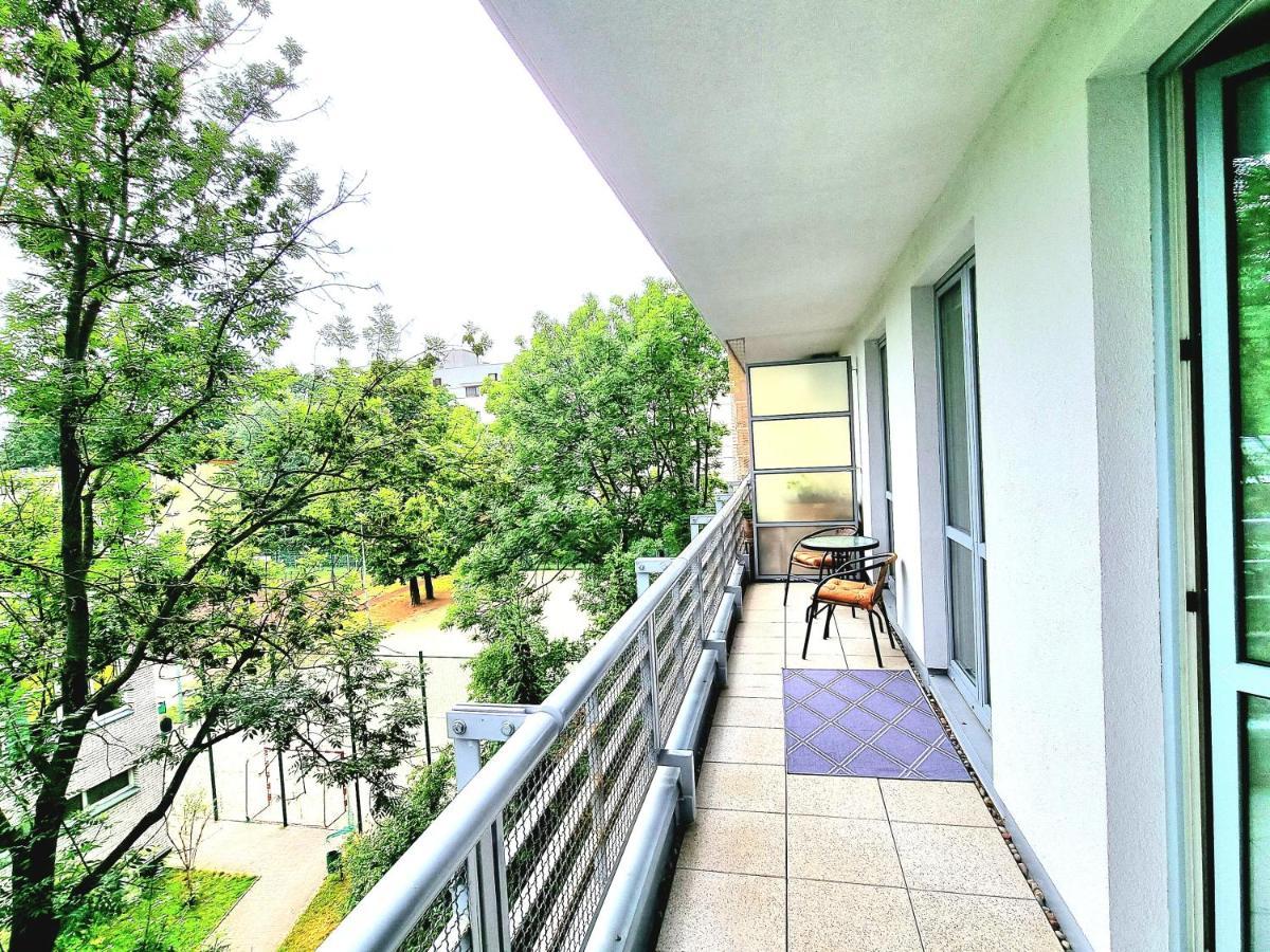 Saska Kepa Apartment 바르샤바 외부 사진