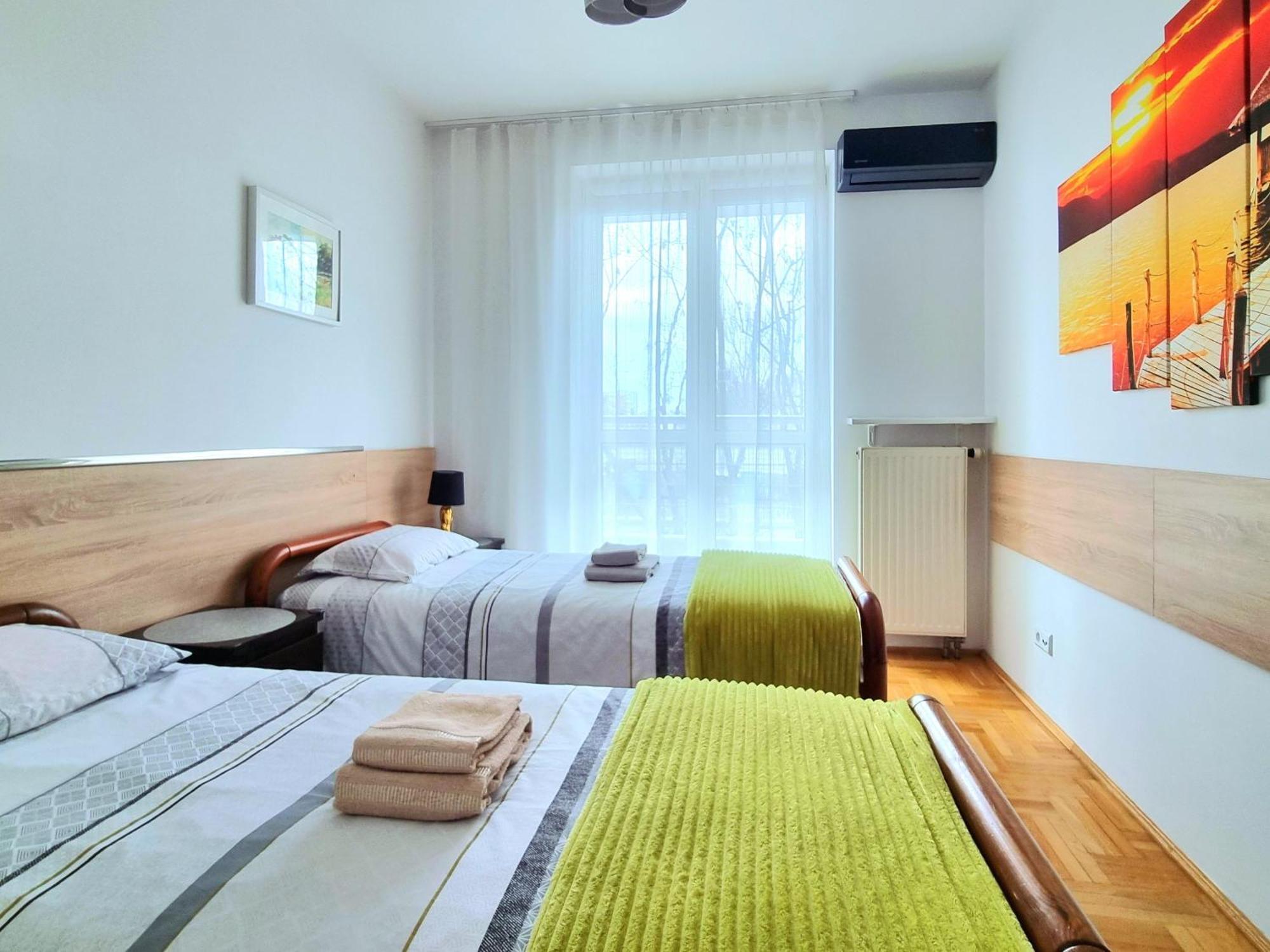Saska Kepa Apartment 바르샤바 외부 사진